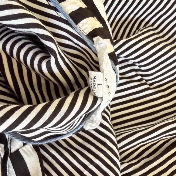 Jane and delancey Black white Stripe 3/4 cuffed sleeve blouse large referee blou - Picture 8 of 9